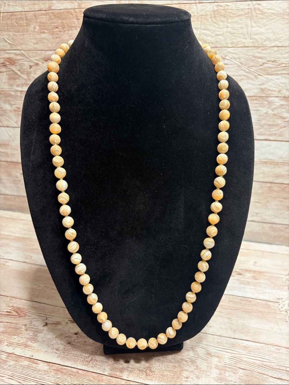 Vintage Hand-Knotted Natural Brown Mother of Pearl Bead Necklace old money boho